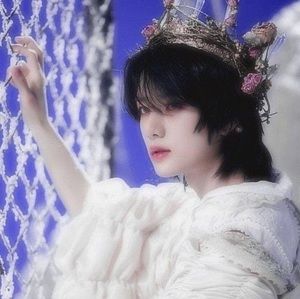 Meet your Posher, Kristhal